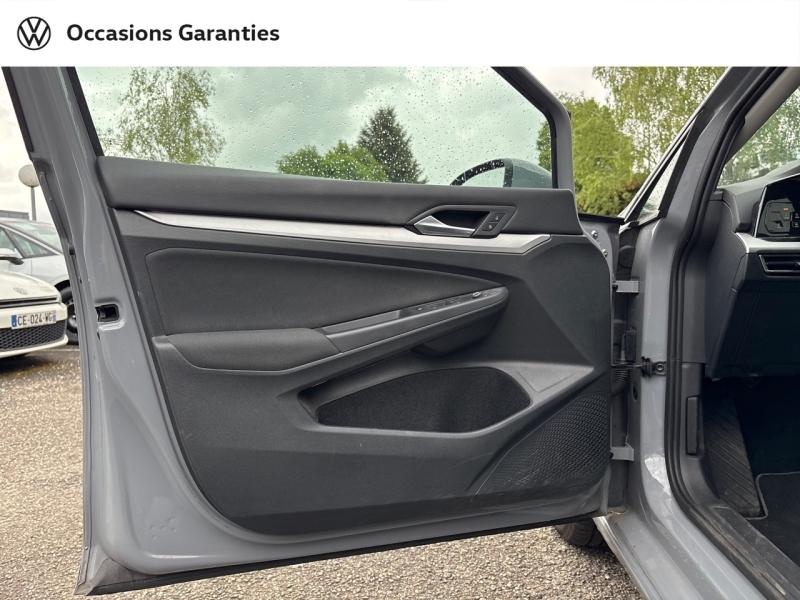 Voitures occasions VOLKSWAGEN GOLF Life 1st Sarreguemines