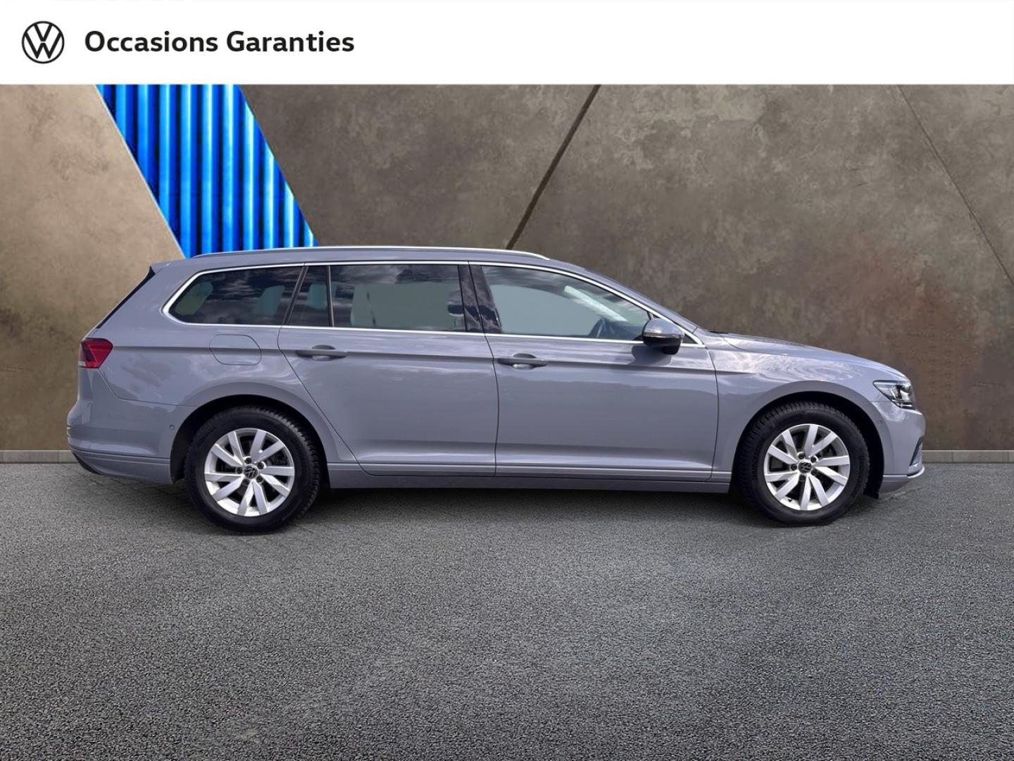 Voitures occasions VOLKSWAGEN Passat SW Life Plus Sarreguemines