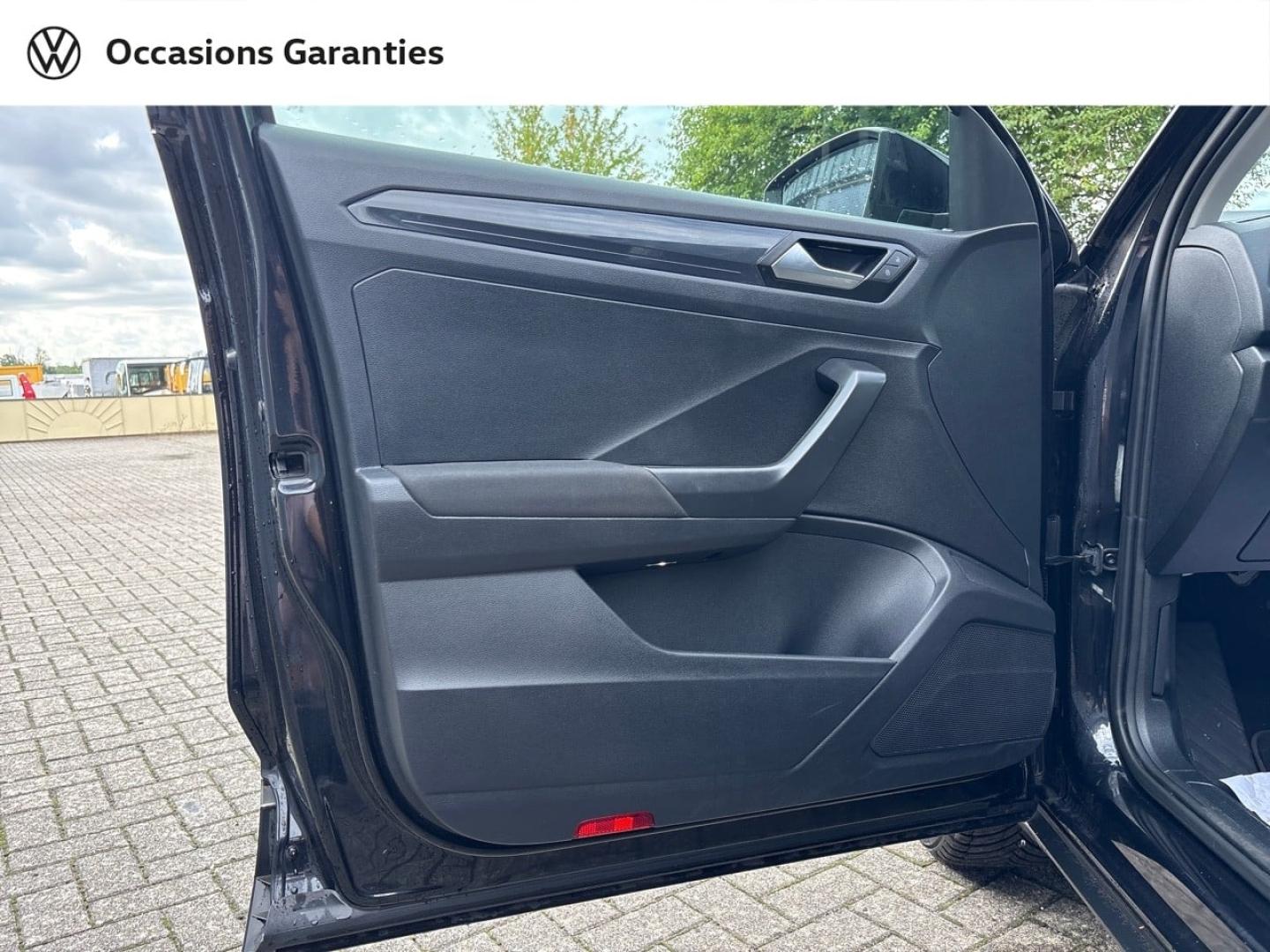 Voitures occasions VOLKSWAGEN T-ROC Carat Sarreguemines