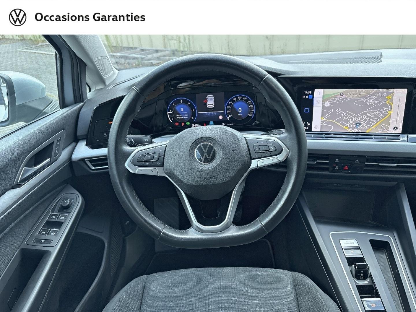 Voitures occasions VOLKSWAGEN GOLF Life Sarreguemines