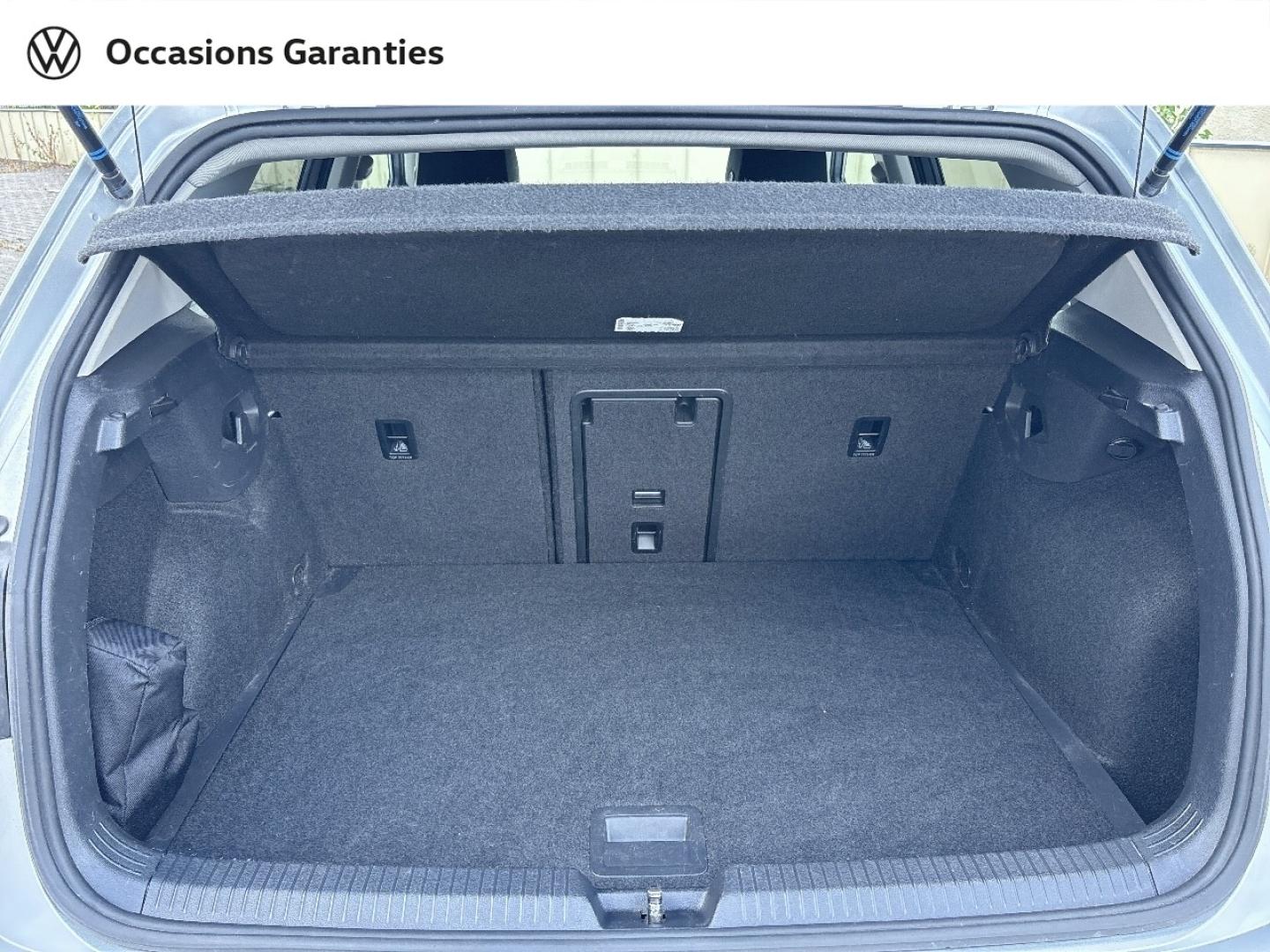 Voitures occasions VOLKSWAGEN GOLF Life Sarreguemines