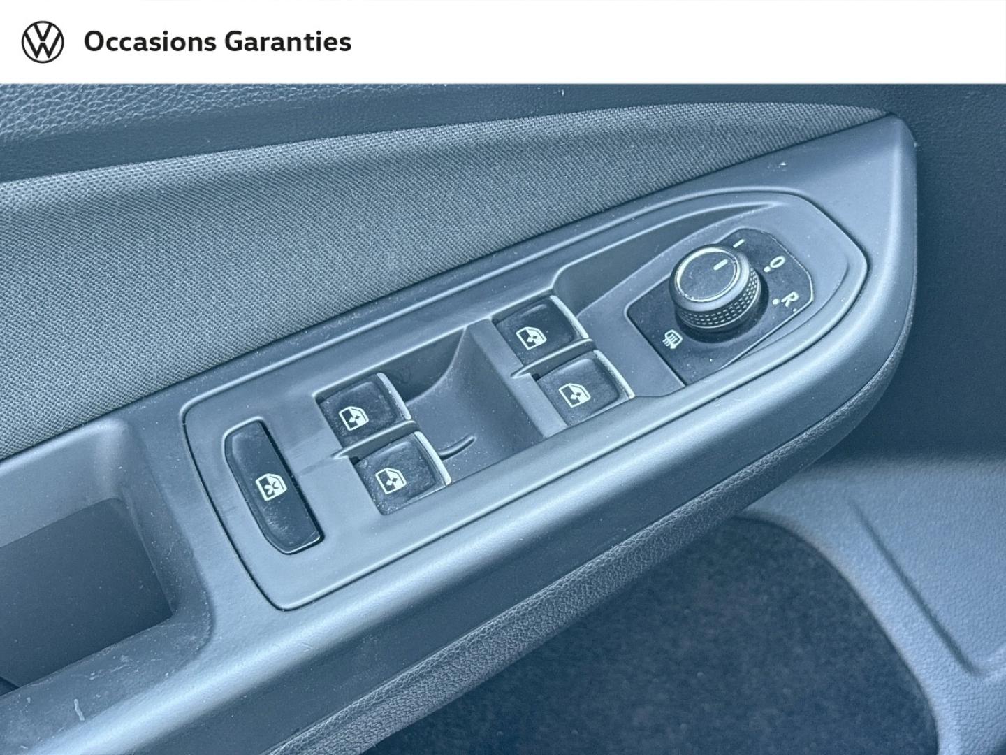 Voitures occasions VOLKSWAGEN GOLF Life Sarreguemines