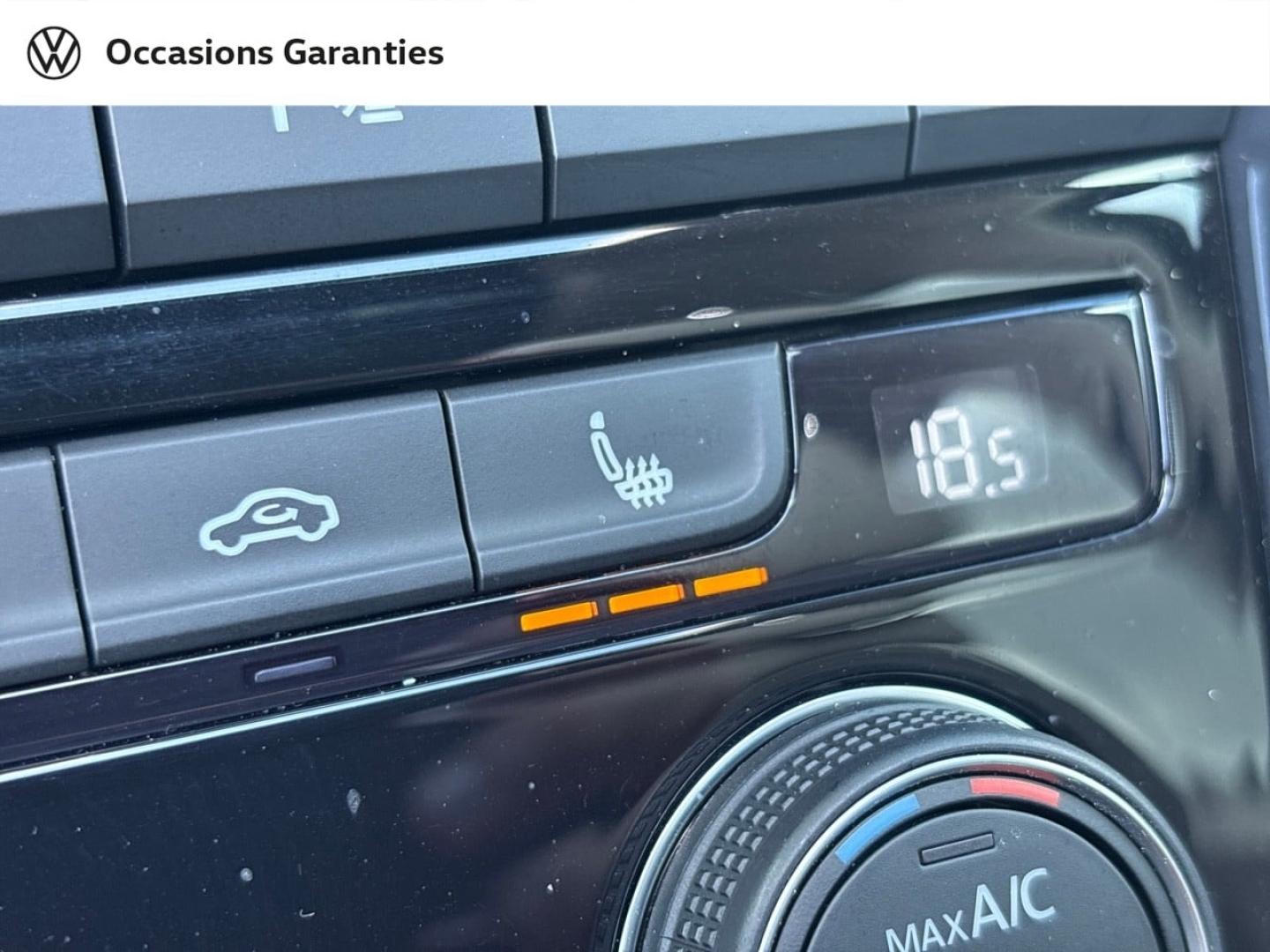 Voitures occasions VOLKSWAGEN T-ROC Carat Exclusive Sarreguemines