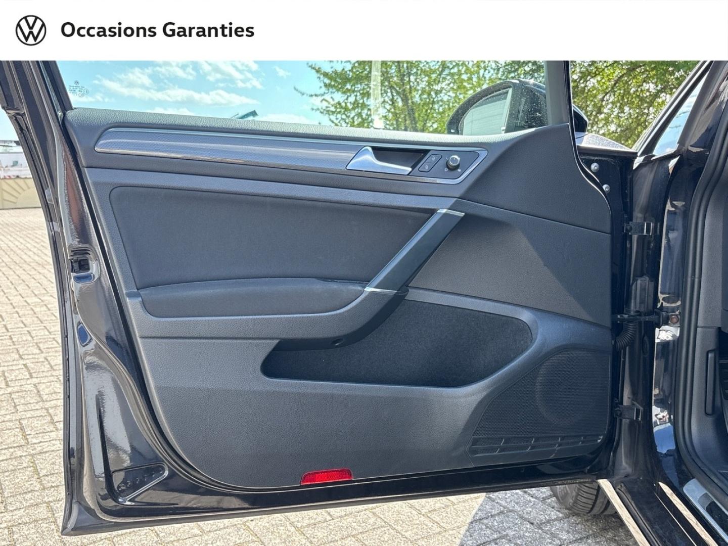Voitures occasions VOLKSWAGEN GOLF Confortline Sarreguemines
