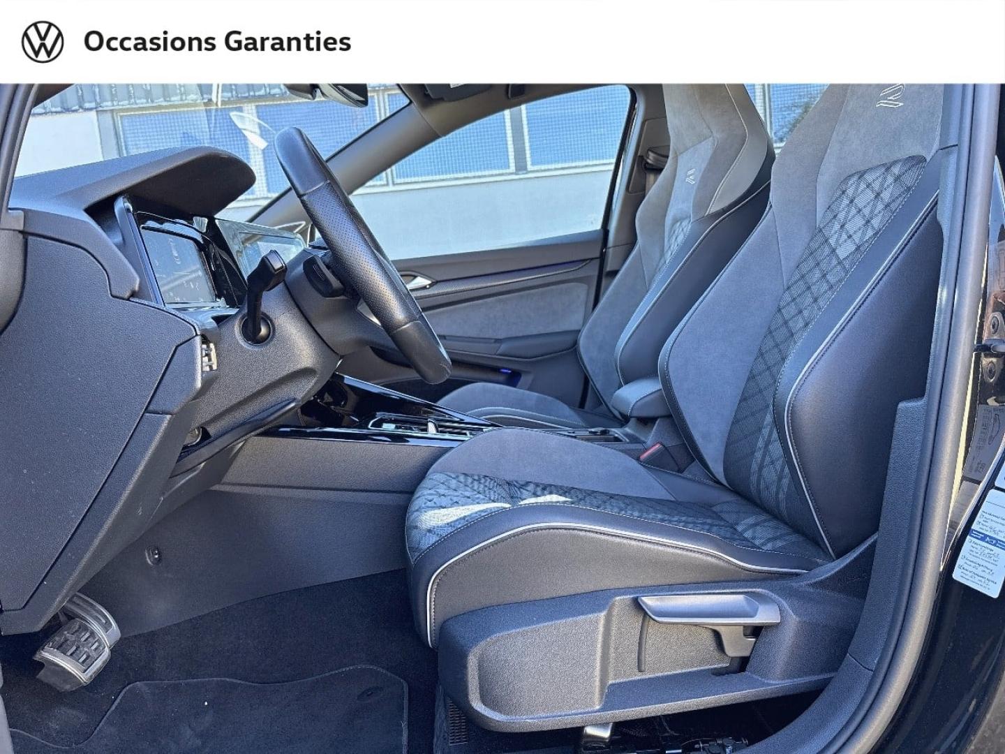 Voitures occasions VOLKSWAGEN GOLF R-Line Sarreguemines