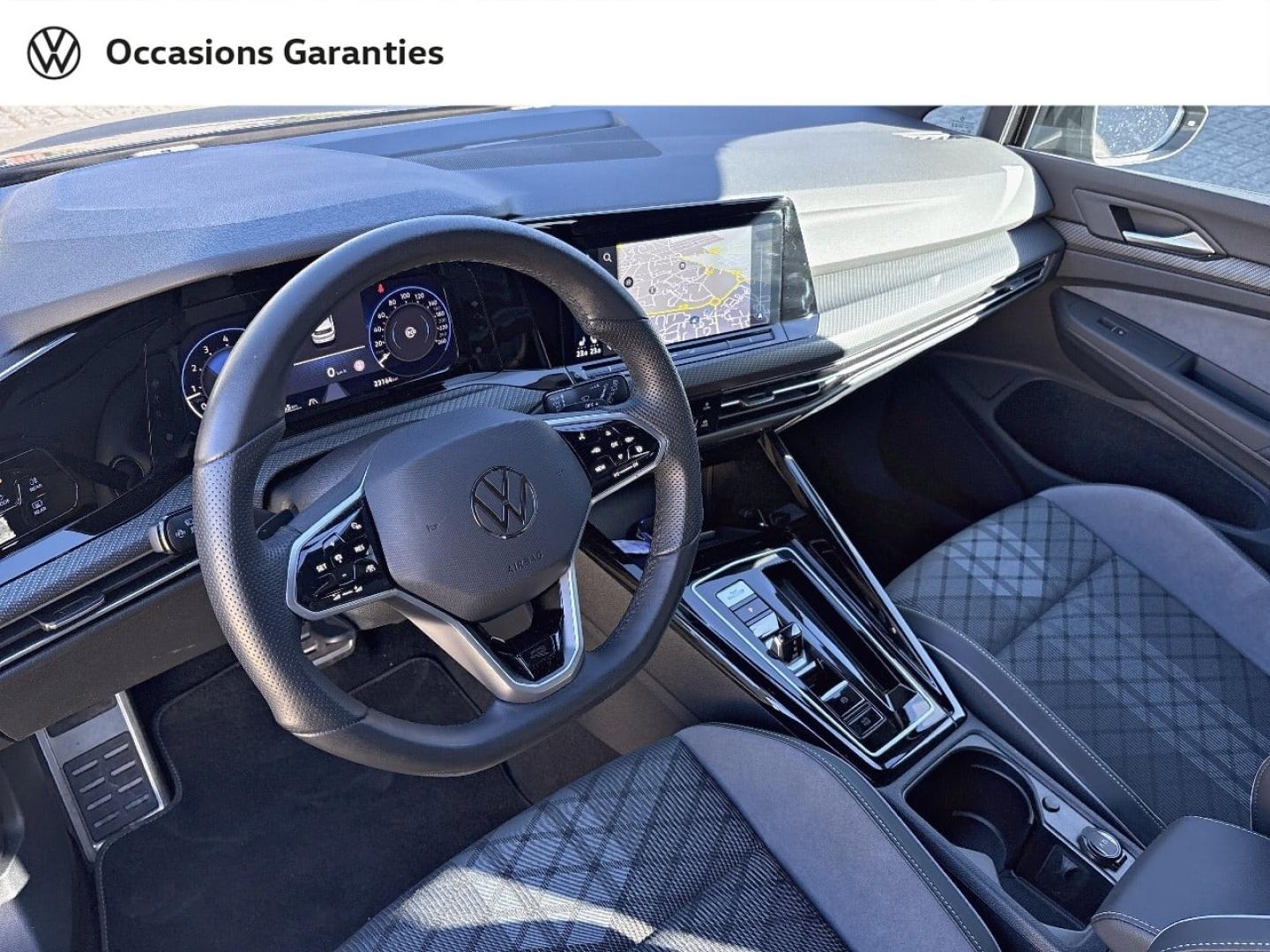 Voitures occasions VOLKSWAGEN GOLF R-Line Metz