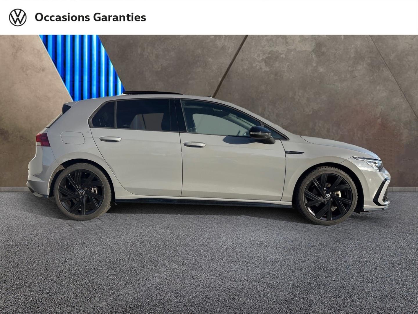 Voitures occasions VOLKSWAGEN GOLF R-Line Sarreguemines