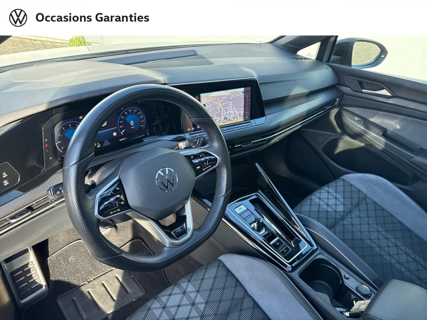 Voitures occasions VOLKSWAGEN GOLF R-Line Sarreguemines