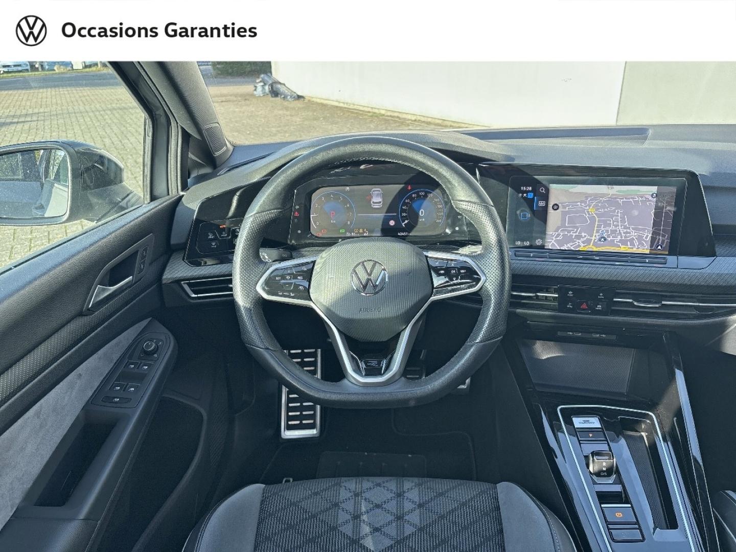 Voitures occasions VOLKSWAGEN GOLF R-Line Sarreguemines