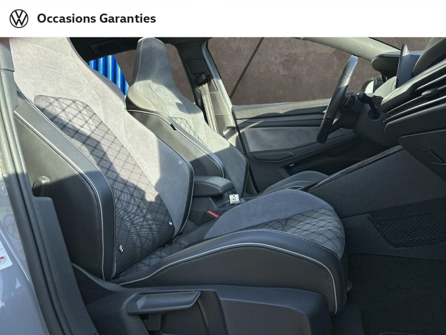 Voitures occasions VOLKSWAGEN GOLF R-Line Sarreguemines
