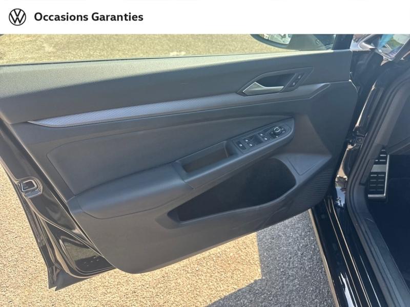 Voitures occasions VOLKSWAGEN GOLF Active Thionville
