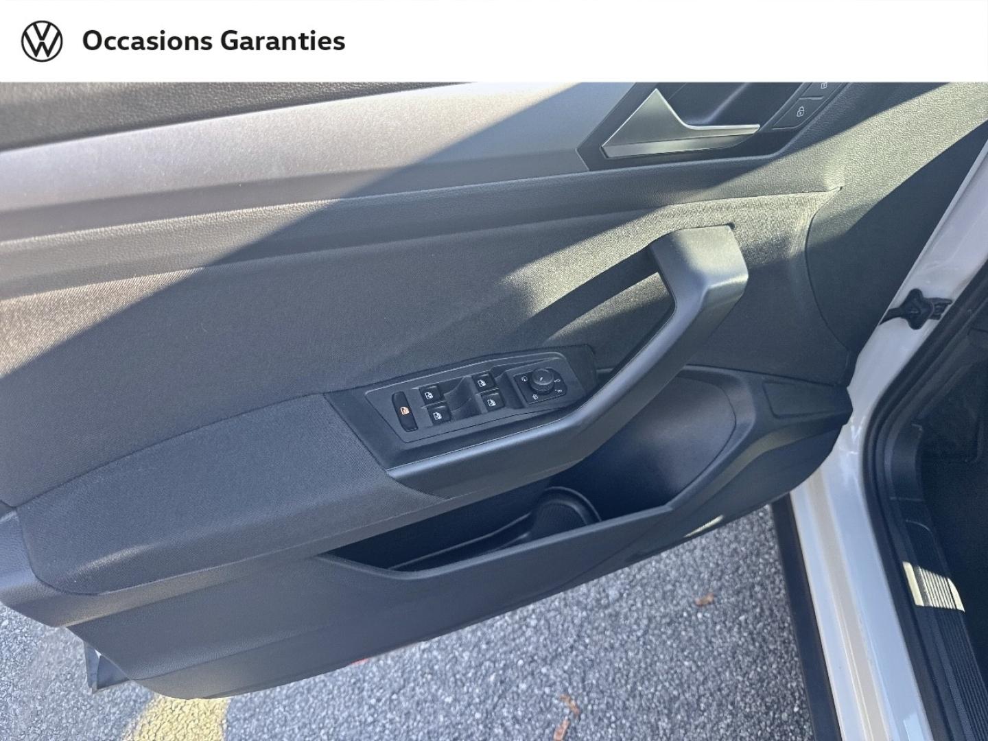 Voitures occasions VOLKSWAGEN T-ROC Life Plus Thionville