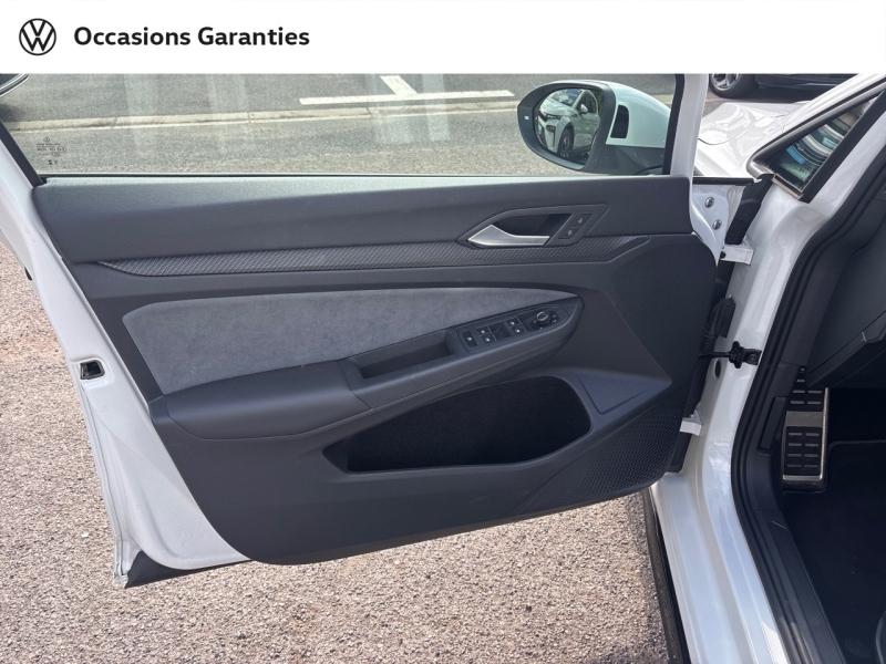 Voitures occasions VOLKSWAGEN GOLF R-Line Thionville