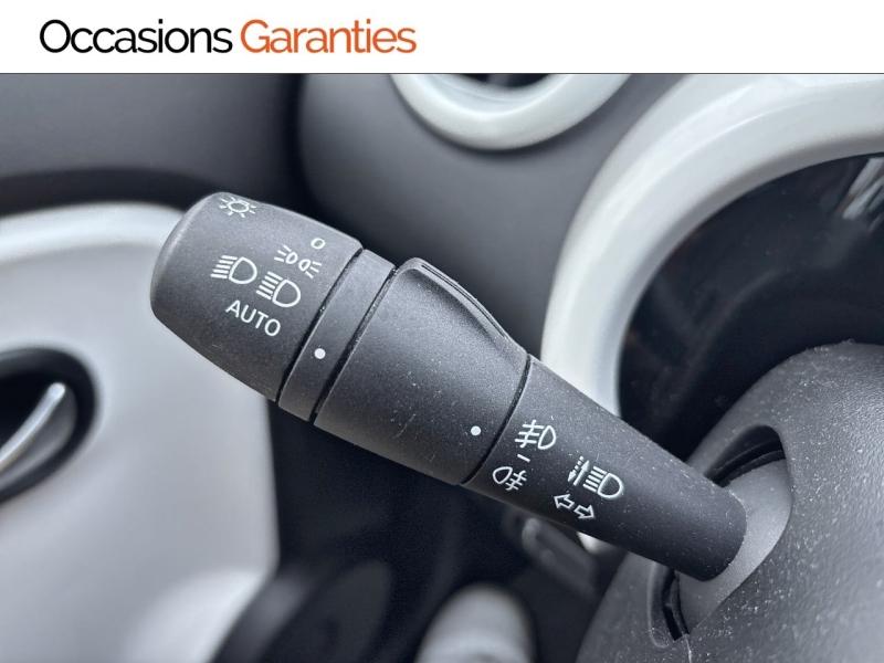 Voitures occasions RENAULT TWINGO Intens Thionville