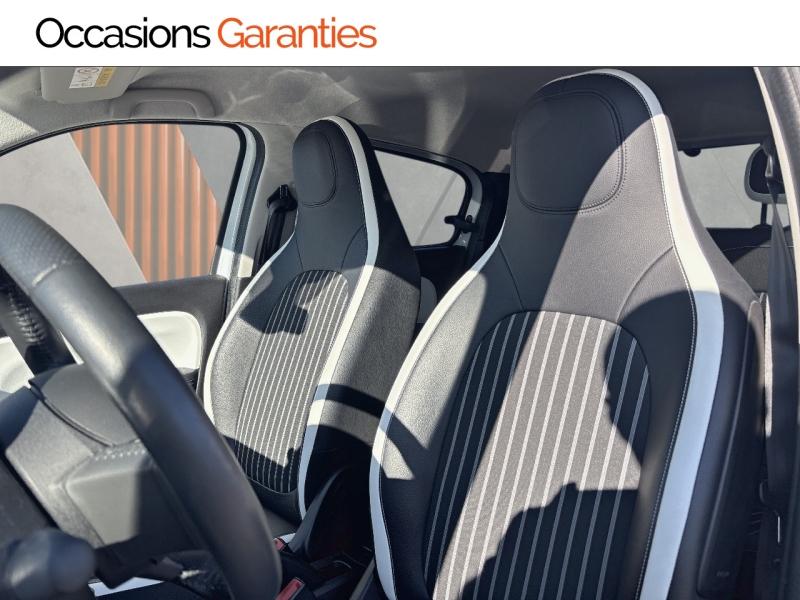 Voitures occasions RENAULT TWINGO Intens Thionville