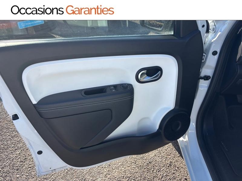 Voitures occasions RENAULT TWINGO Intens Thionville