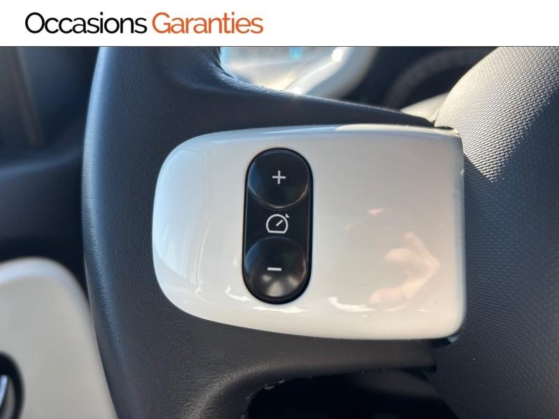 Voitures occasions RENAULT TWINGO Intens Thionville