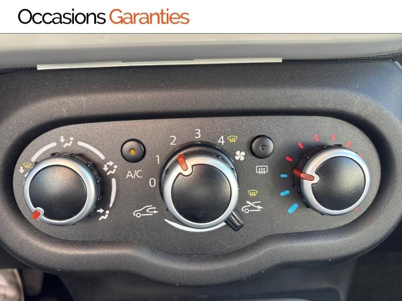 Voitures occasions RENAULT TWINGO Intens Thionville