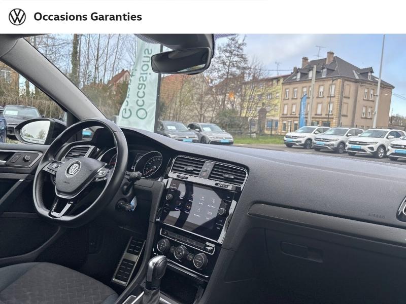 Voitures occasions VOLKSWAGEN GOLF IQ.Drive Thionville