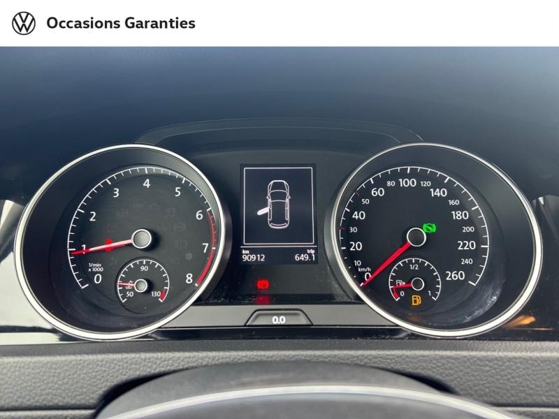 Voitures occasions VOLKSWAGEN GOLF IQ.Drive Thionville