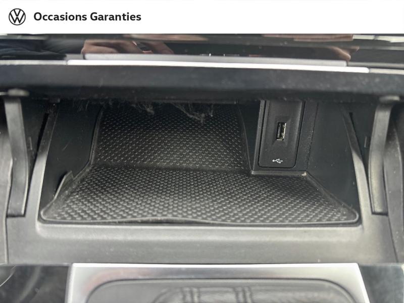 Voitures occasions VOLKSWAGEN GOLF IQ.Drive Thionville