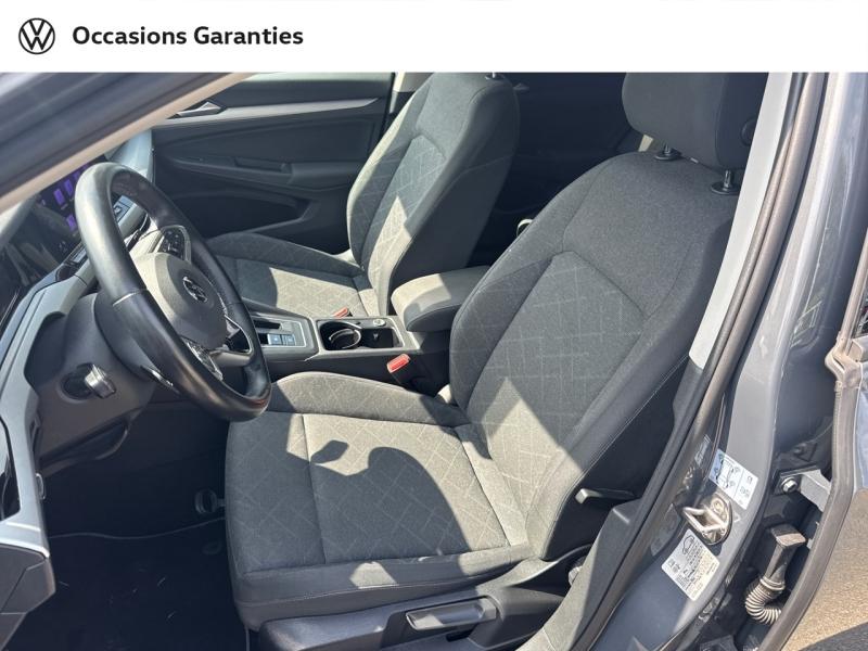 Voitures occasions VOLKSWAGEN GOLF Life 1st Thionville