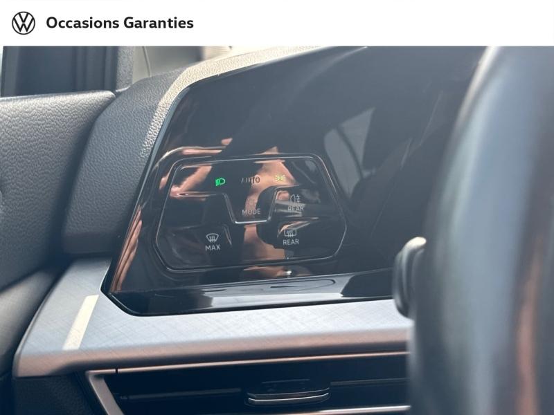 Voitures occasions VOLKSWAGEN GOLF Life 1st Thionville