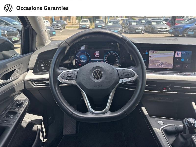 Voitures occasions VOLKSWAGEN GOLF Life 1st Thionville