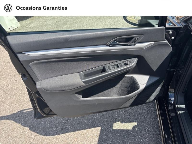 Voitures occasions VOLKSWAGEN GOLF Life 1st Thionville