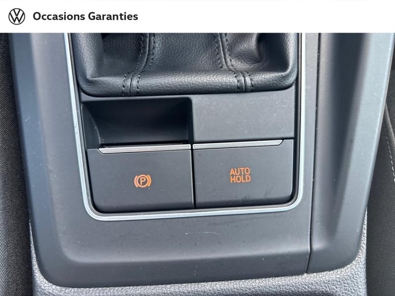 Voitures occasions VOLKSWAGEN GOLF Life 1st Thionville