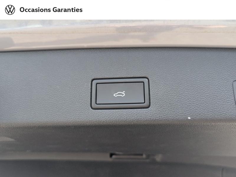 Voitures occasions VOLKSWAGEN Golf SW R-Line Thionville