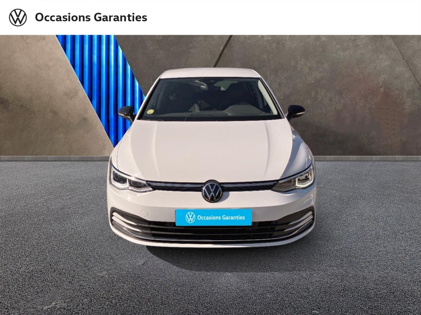 Voitures occasions VOLKSWAGEN GOLF Active Thionville
