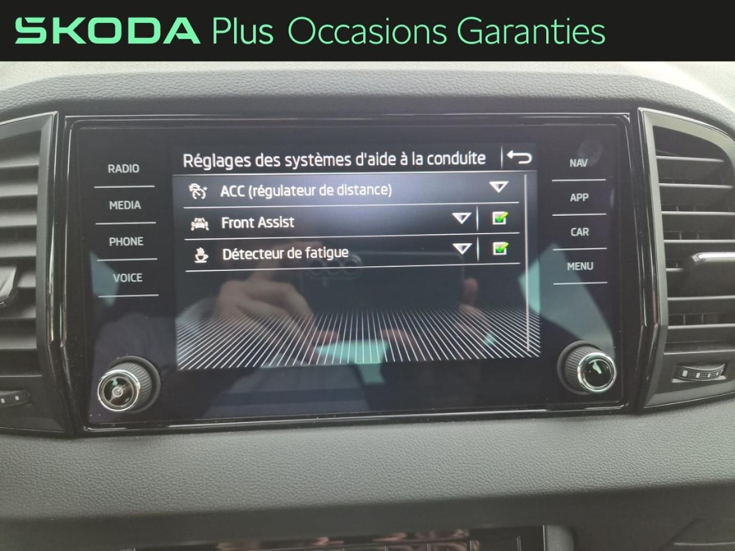 Voitures occasions ŠKODA KAROQ Sportline Thionville