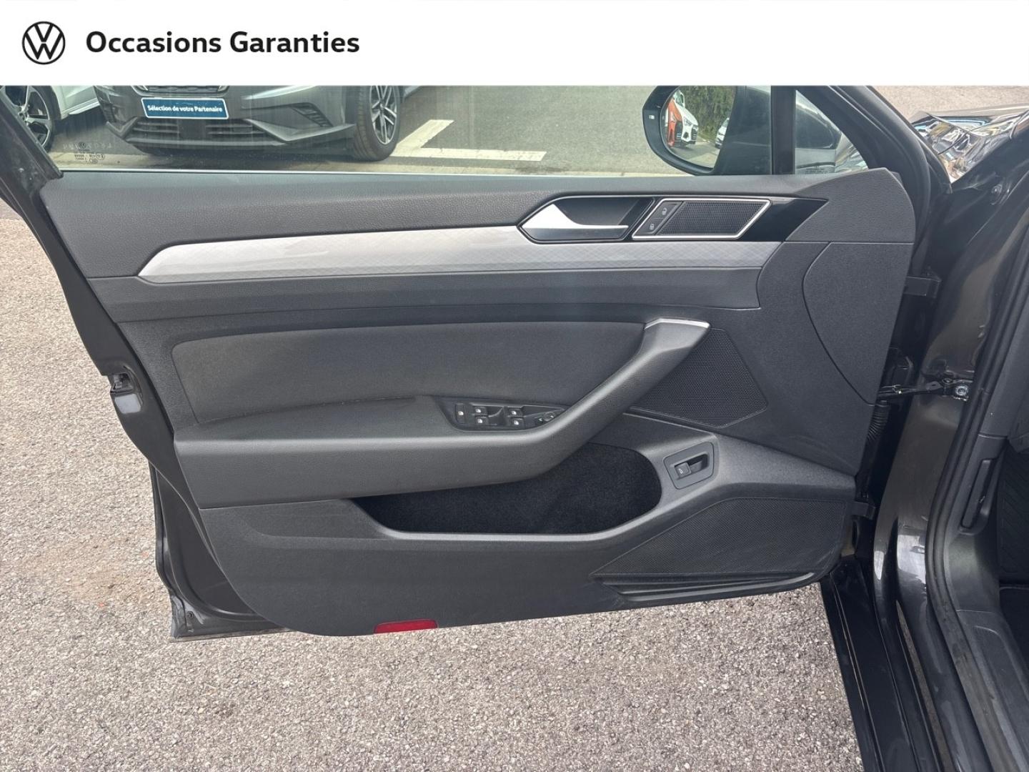 Voitures occasions VOLKSWAGEN PASSAT Business Thionville