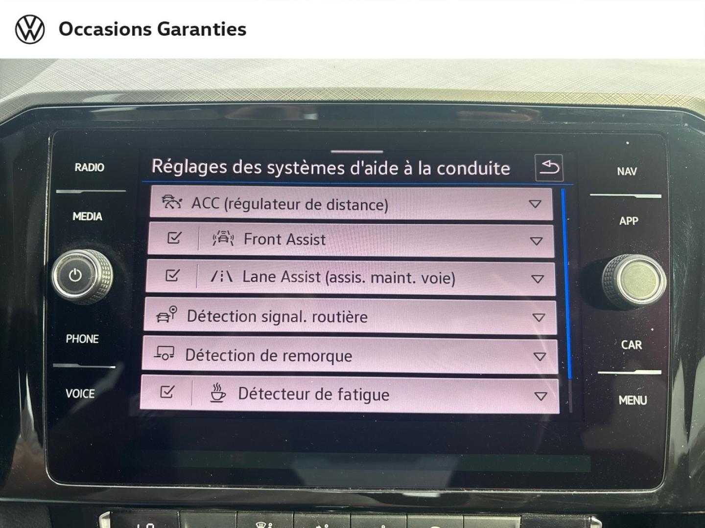 Voitures occasions VOLKSWAGEN PASSAT Business Thionville