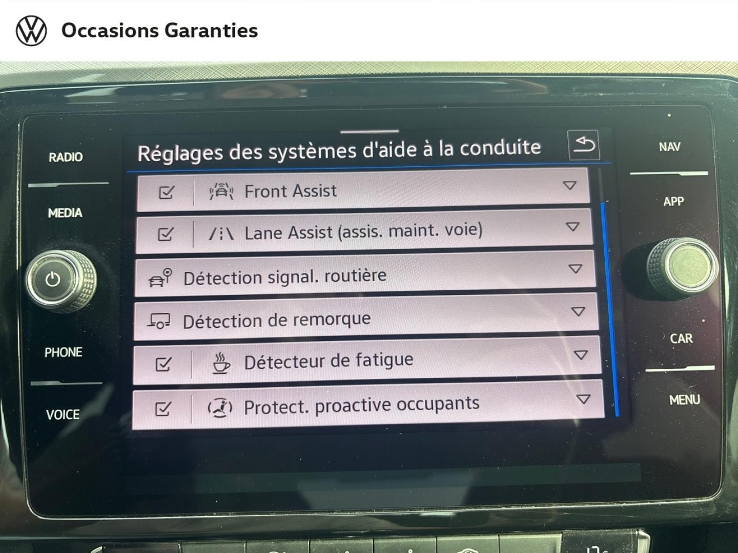 Voitures occasions VOLKSWAGEN PASSAT Business Thionville