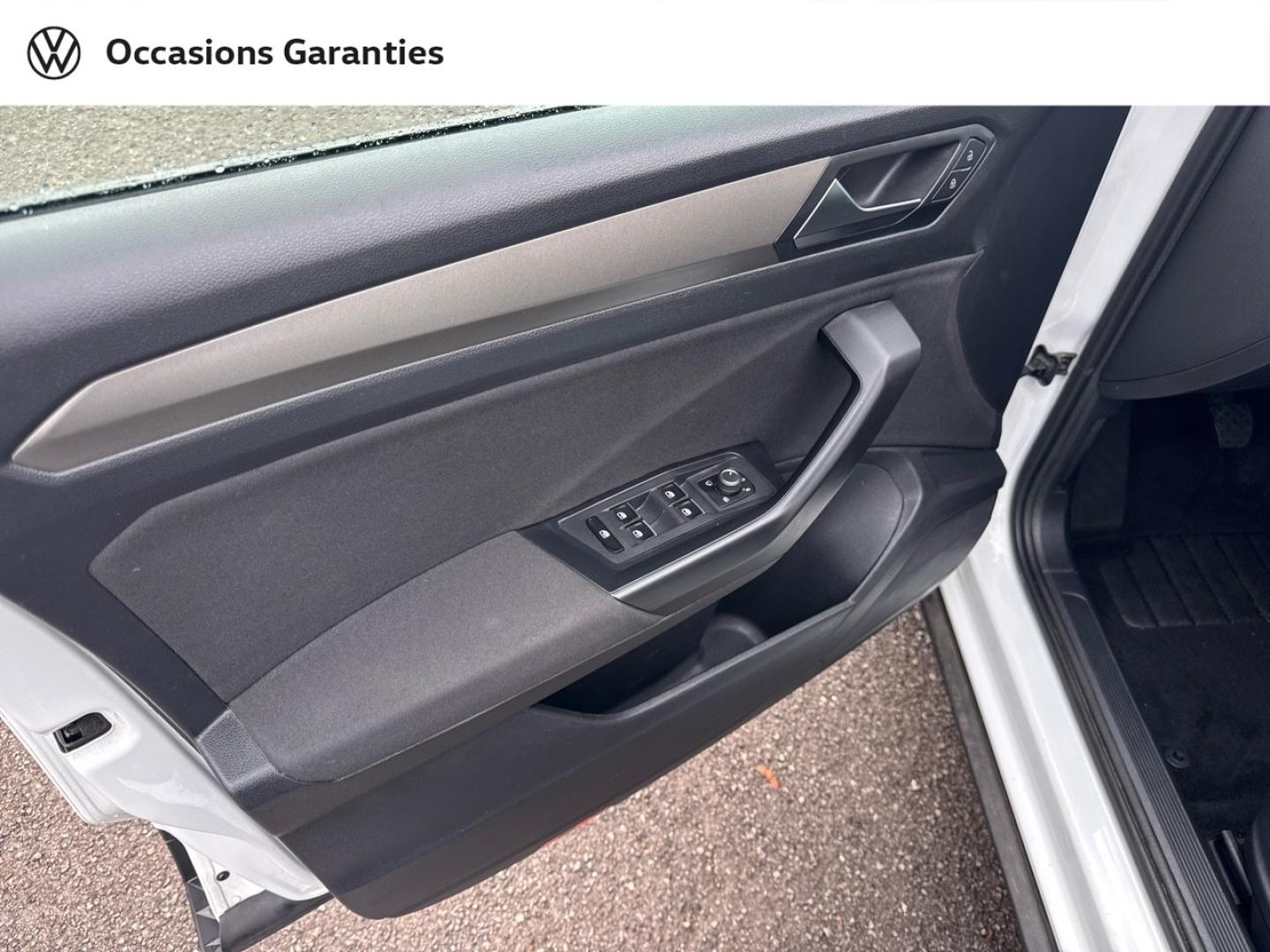 Voitures occasions VOLKSWAGEN T-ROC Lounge Thionville