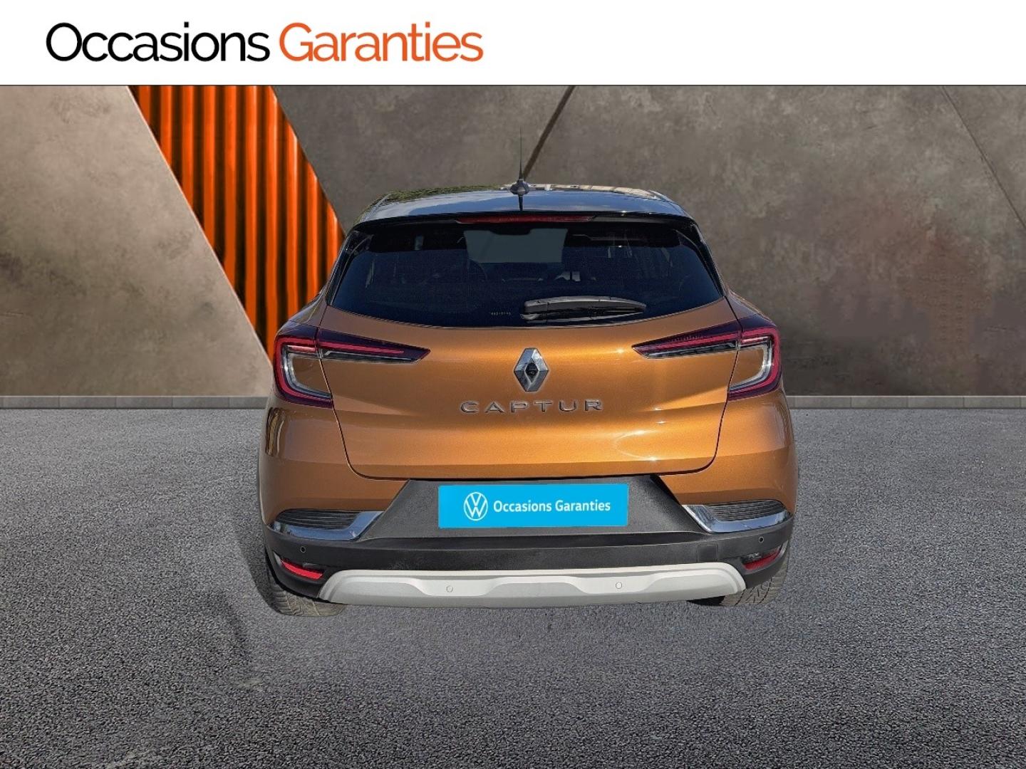 Voitures occasions RENAULT CAPTUR Intens Thionville