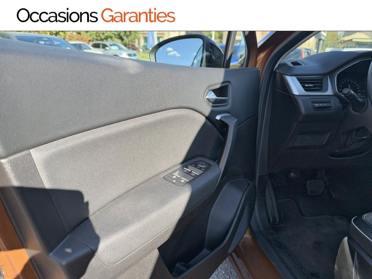 Voitures occasions RENAULT CAPTUR Intens Thionville