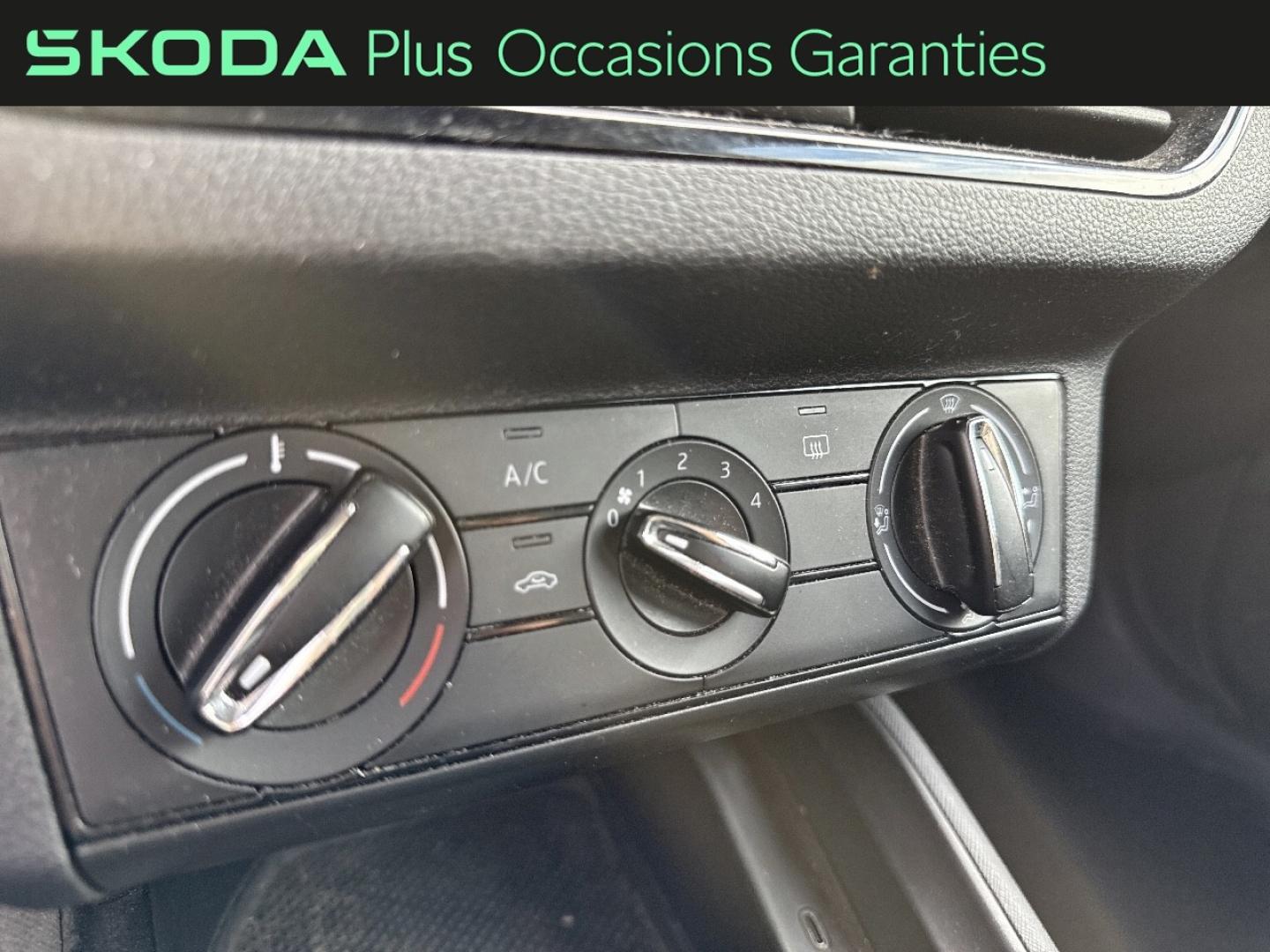 Voitures occasions ŠKODA KAMIQ Active Dechy