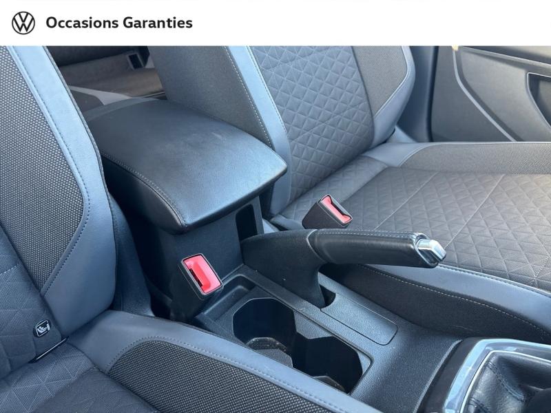 Voitures occasions VOLKSWAGEN T-CROSS R-Line Tech Dechy