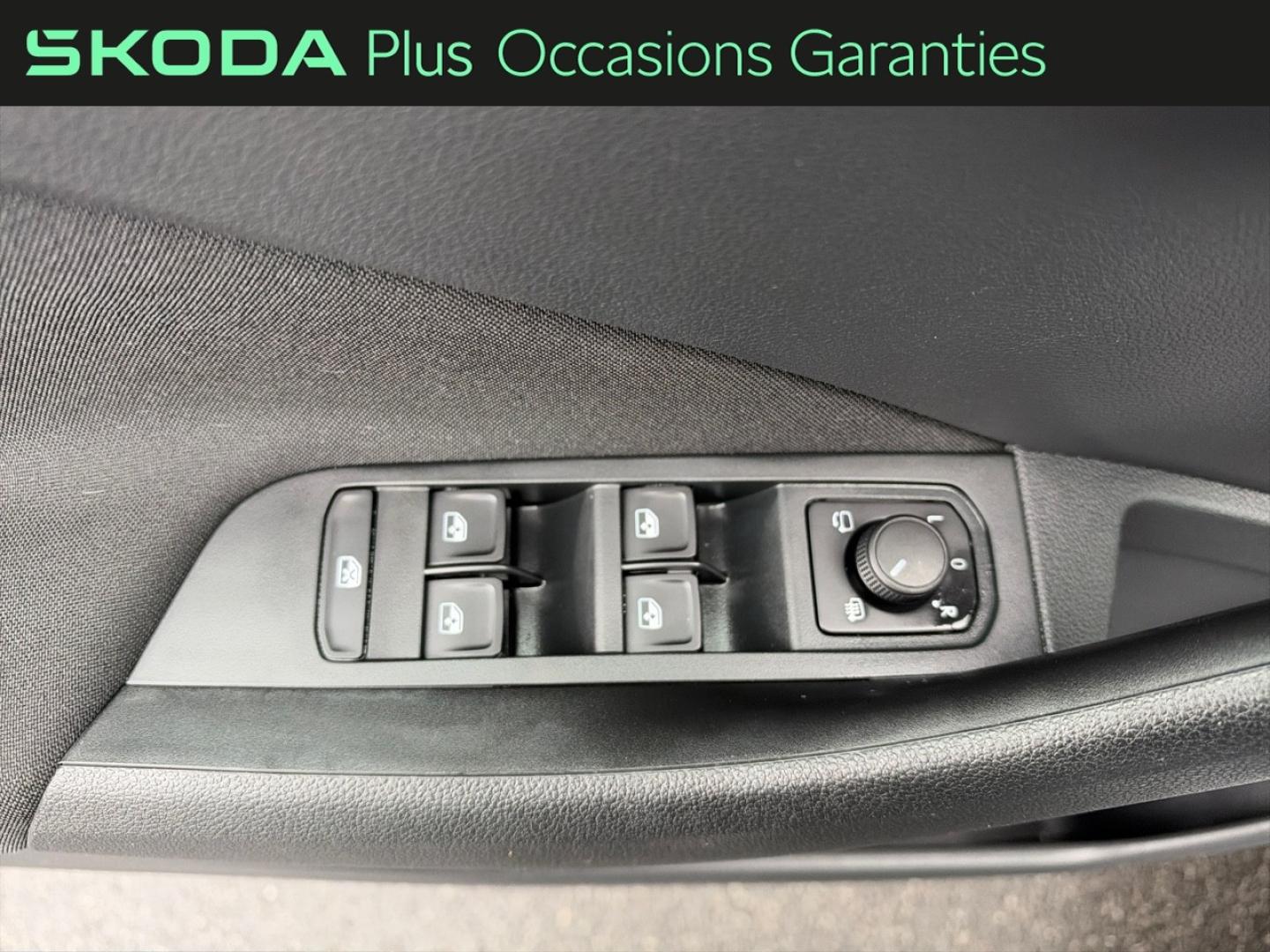 Voitures occasions ŠKODA KAMIQ Limited Edition Dechy