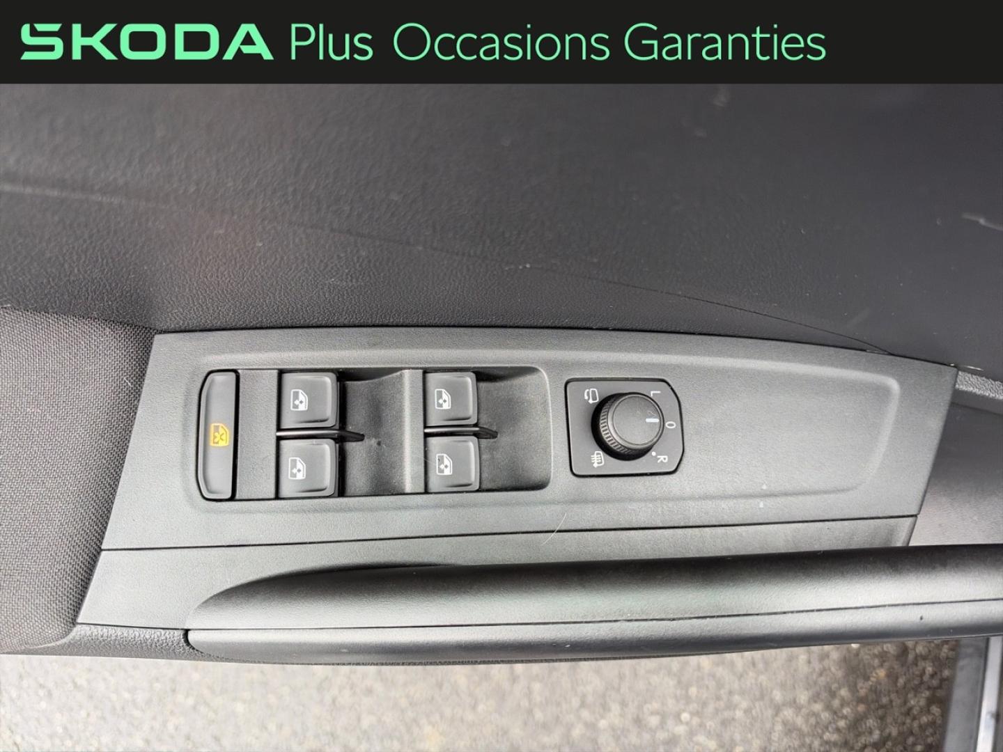 Voitures occasions ŠKODA FABIA Selection Dechy