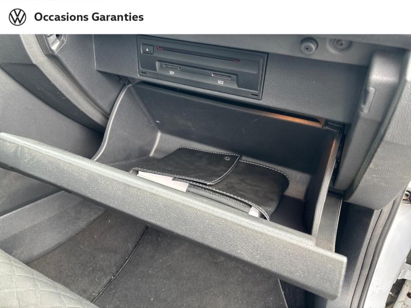 Voitures occasions VOLKSWAGEN T-ROC IQ.Drive Dechy