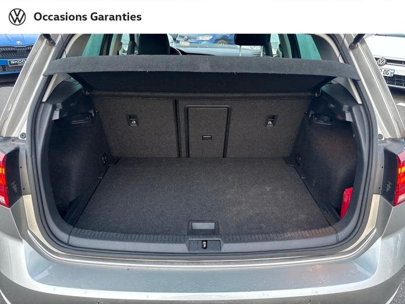 Voitures occasions VOLKSWAGEN GOLF IQ.Drive Dechy