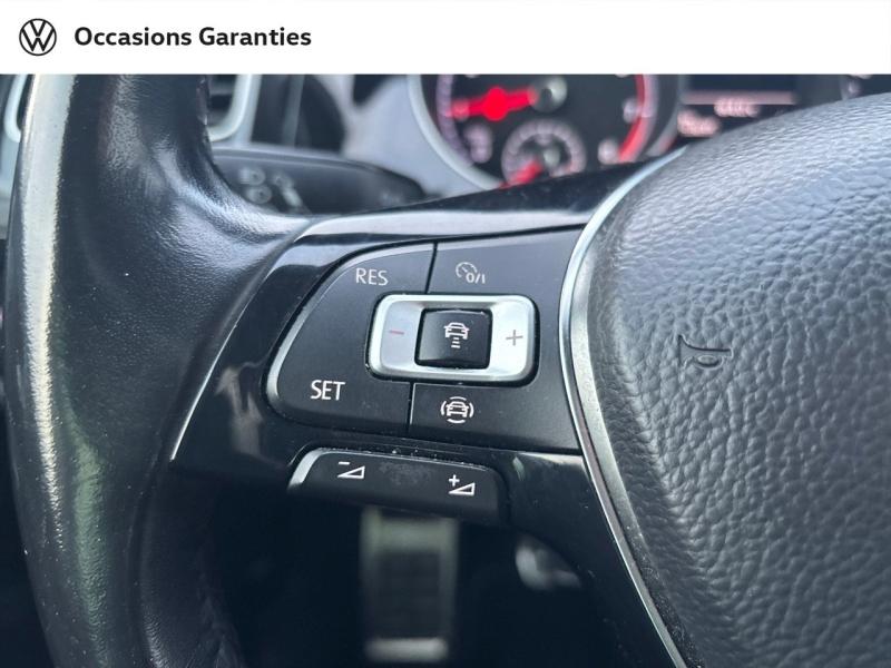 Voitures occasions VOLKSWAGEN GOLF IQ.Drive Dechy