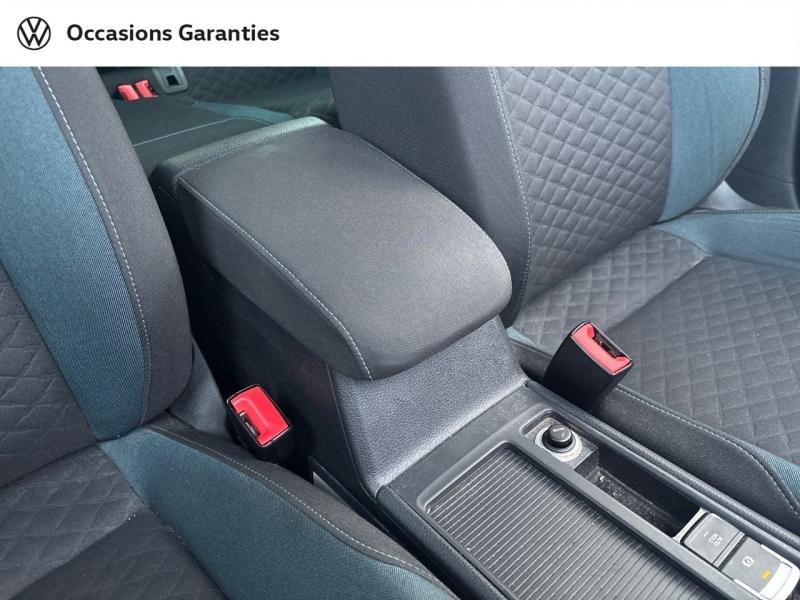 Voitures occasions VOLKSWAGEN GOLF IQ.Drive Dechy