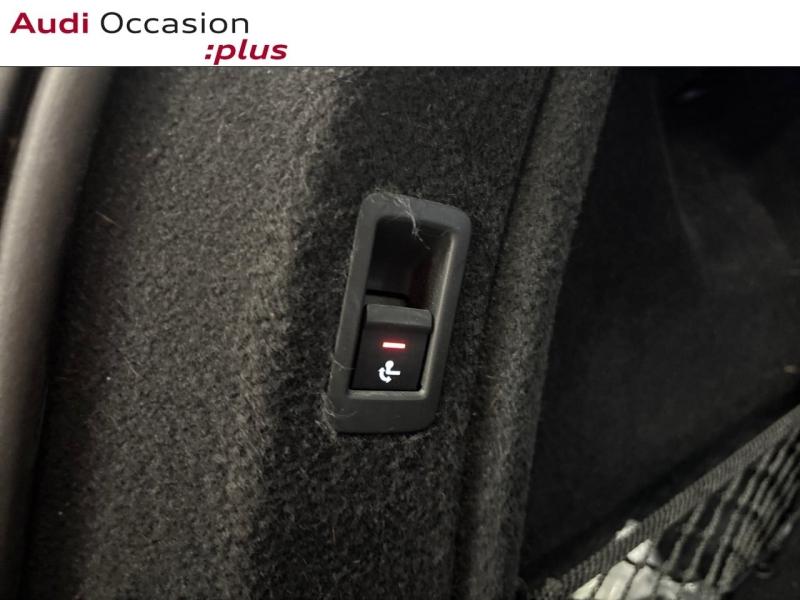 Voitures occasions Audi A4 Avant S line Dechy