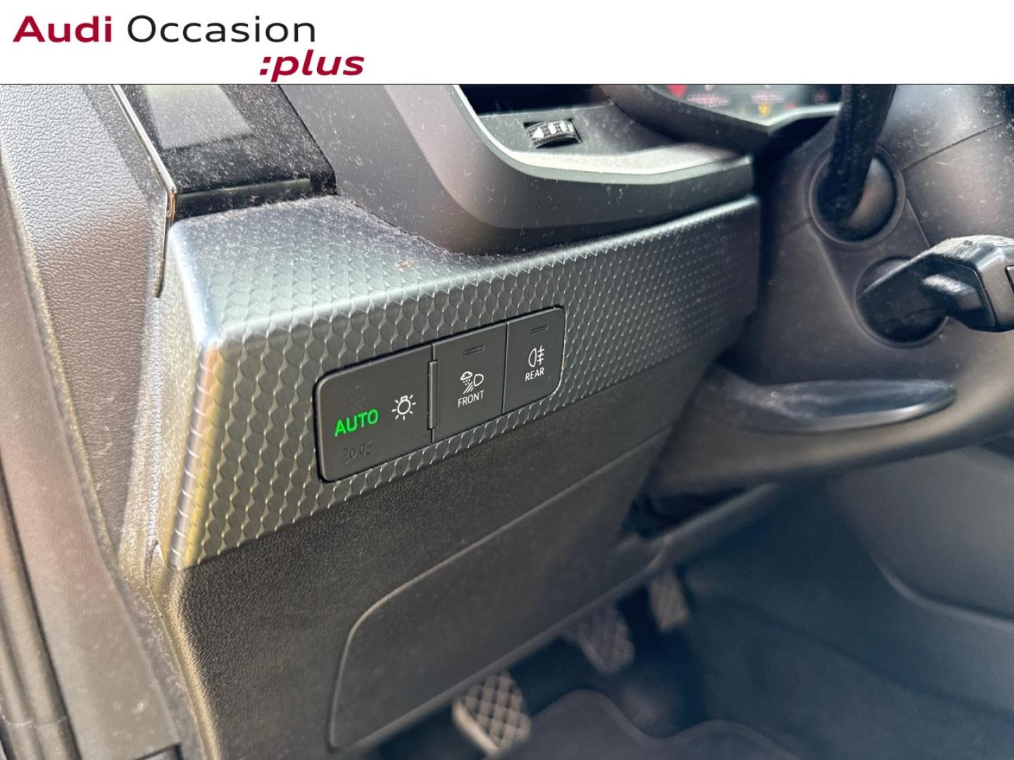 Voitures occasions Audi A1 Sportback Design luxe Dechy
