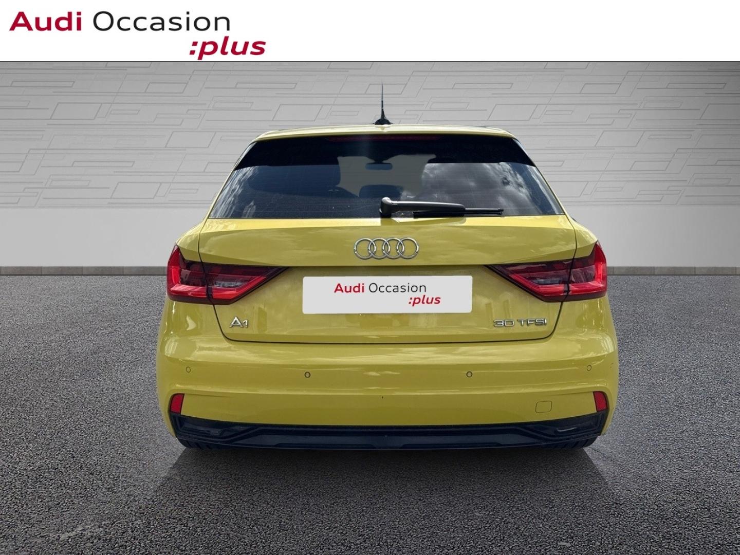 Voitures occasions Audi A1 Sportback Design luxe Dechy